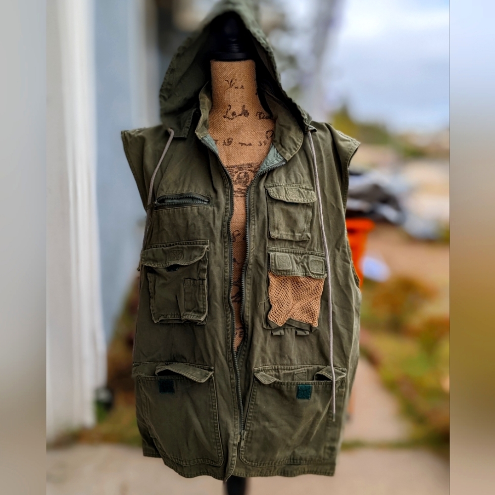 Cargo vest